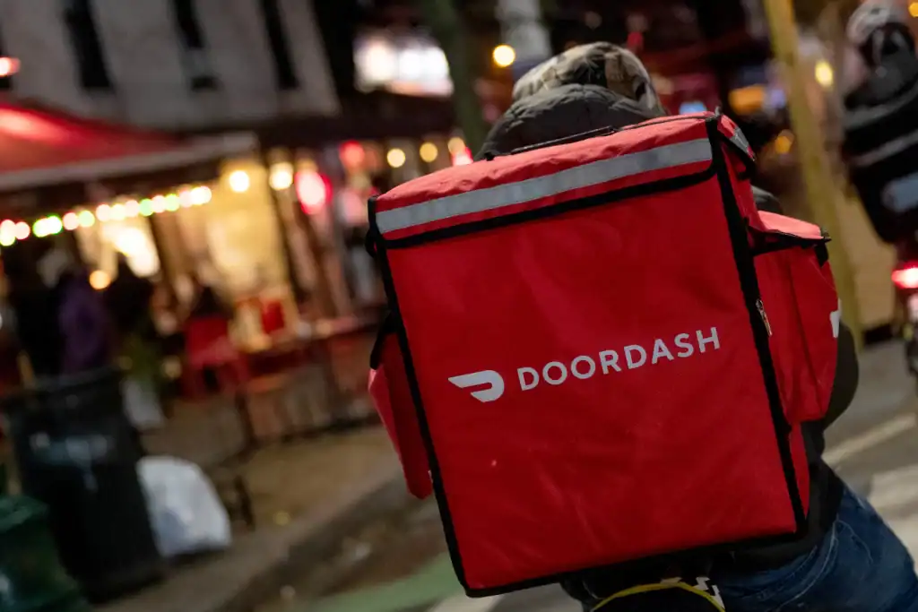 Is Doordash a good side hustle